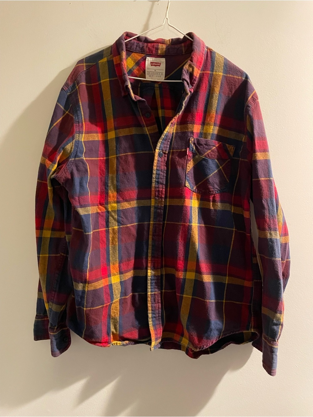 Levi’s plaid flannel shirt XL